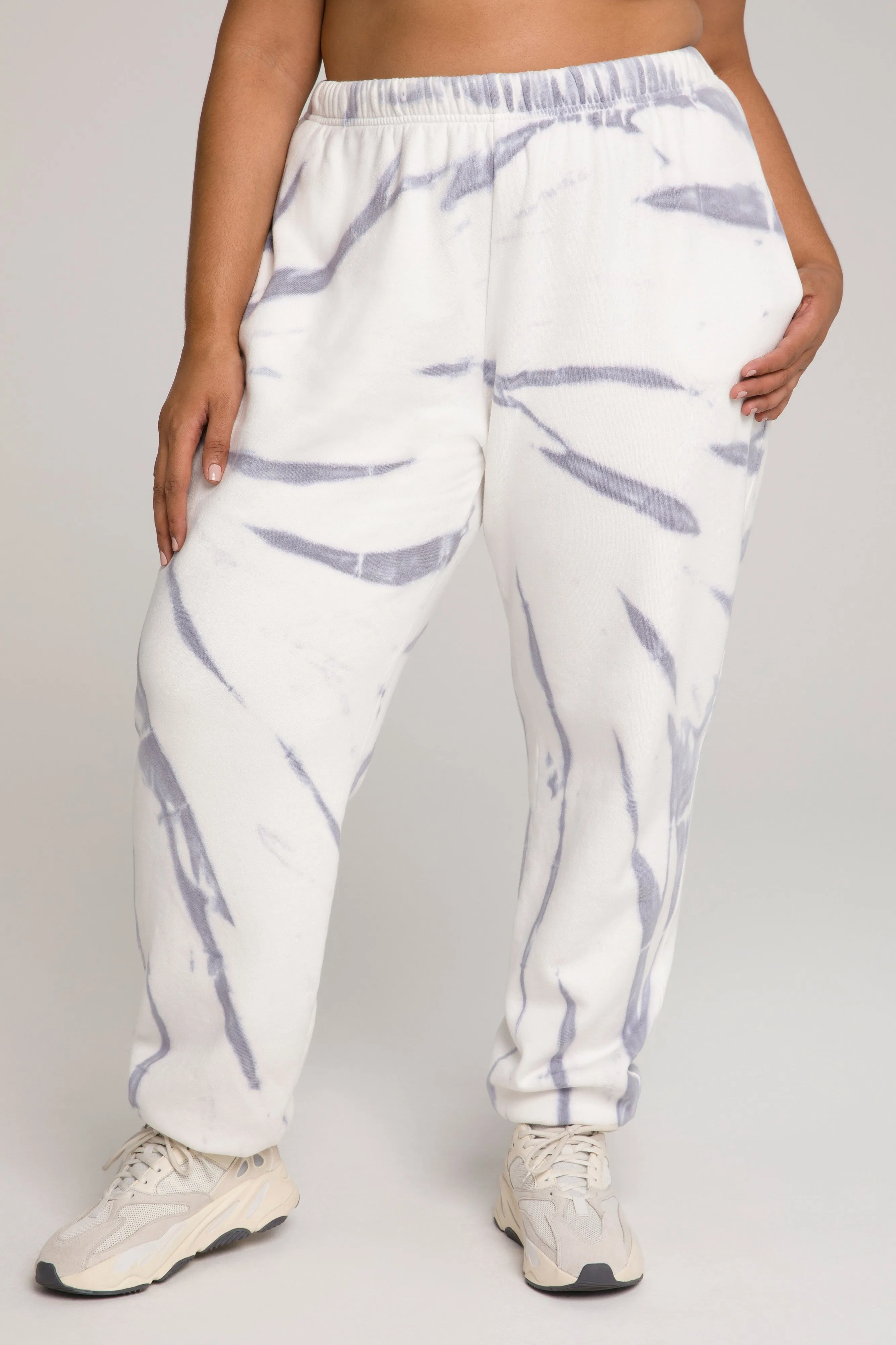 BOYFRIEND SWEATPANTS | LILAC TIE DYE001