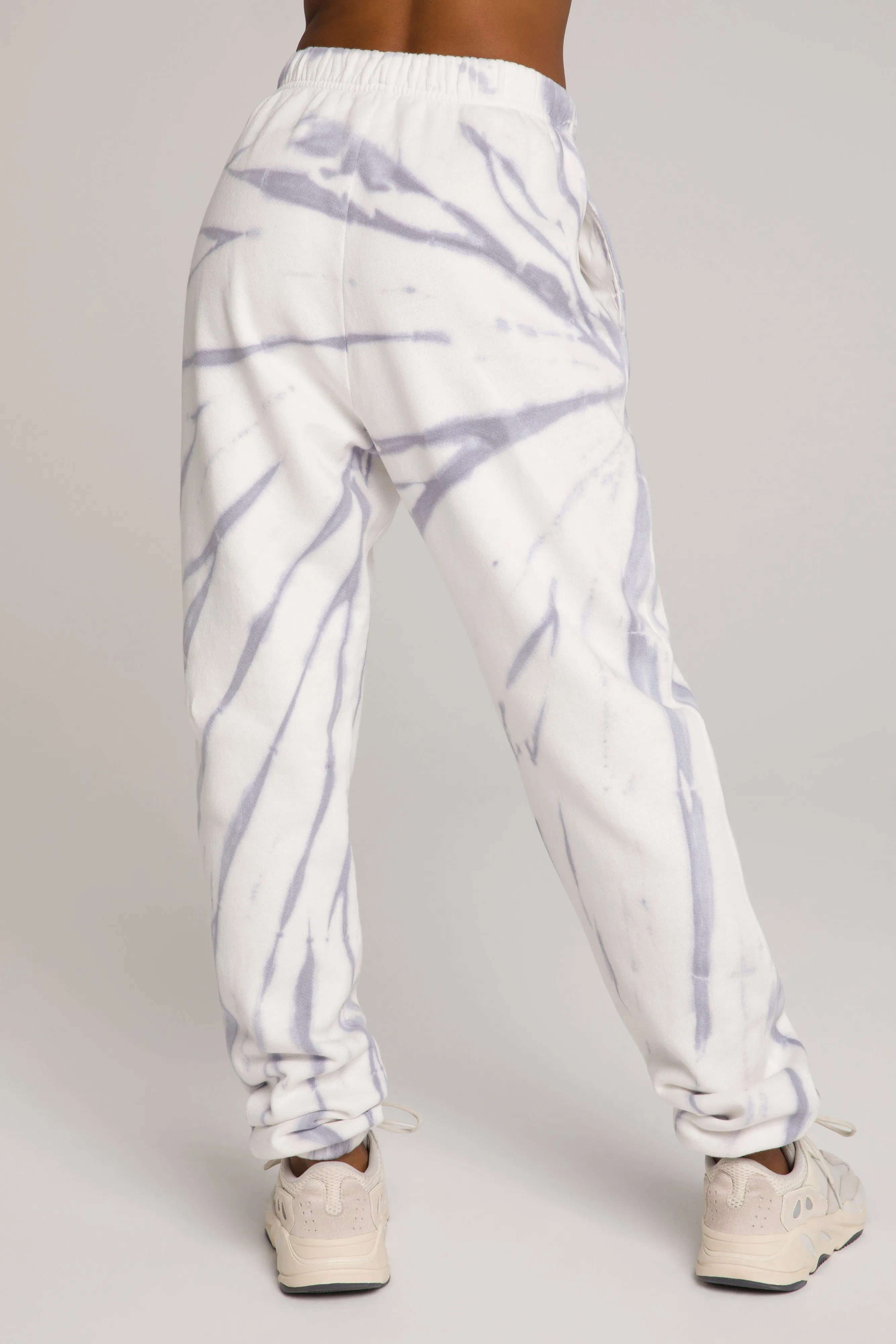 BOYFRIEND SWEATPANTS | LILAC TIE DYE001