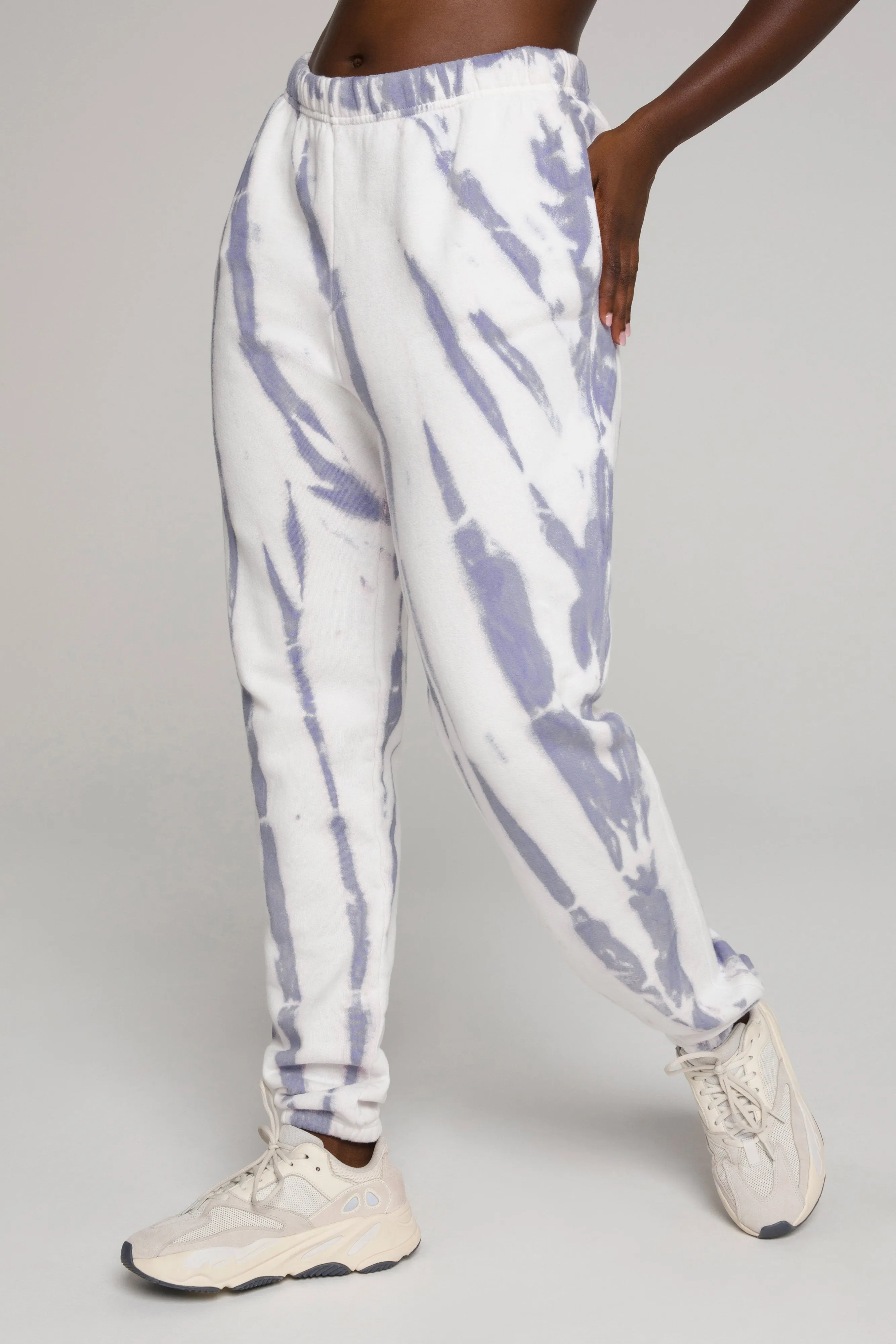 BOYFRIEND SWEATPANTS | LILAC TIE DYE001