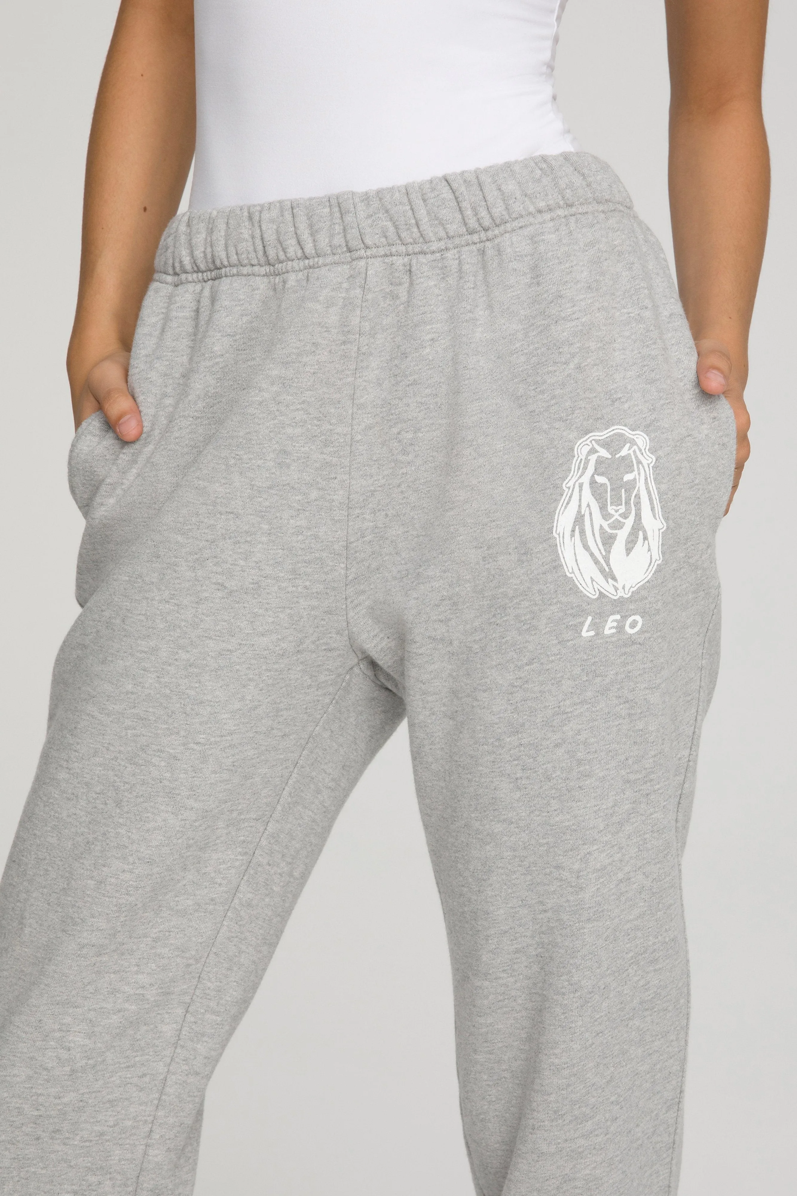 LEO BOYFRIEND SWEATPANT | LEO