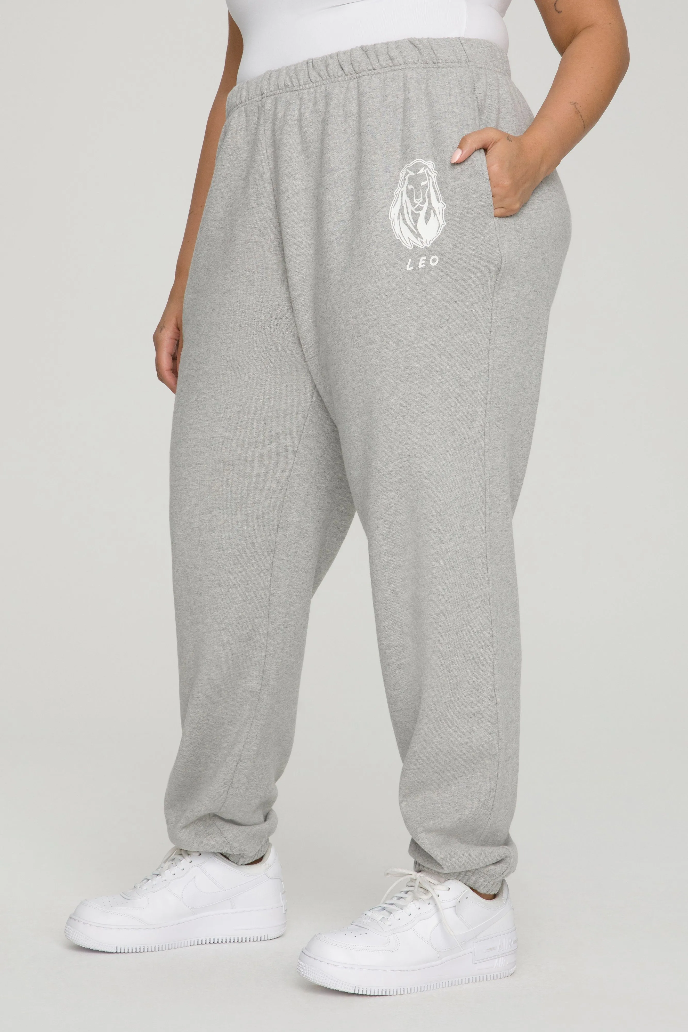 LEO BOYFRIEND SWEATPANT | LEO