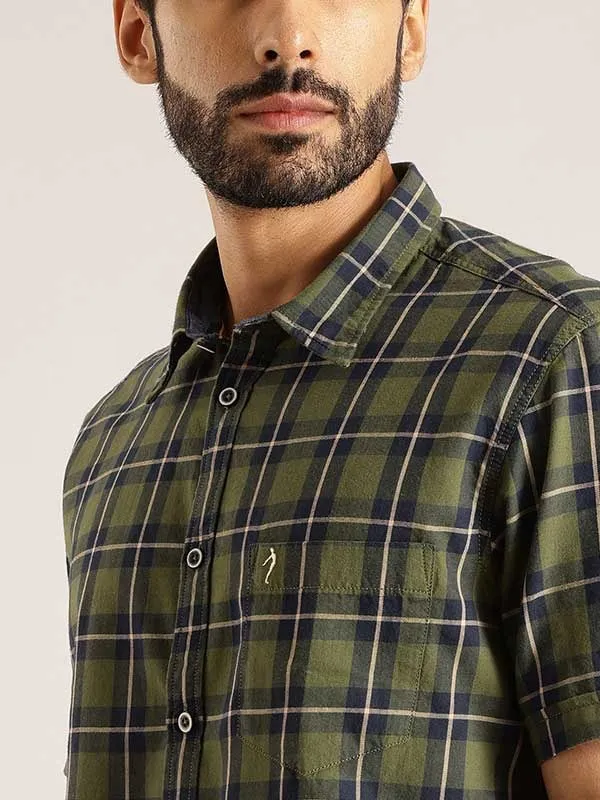 Men Checked Half Sleeve Cotton Shirt