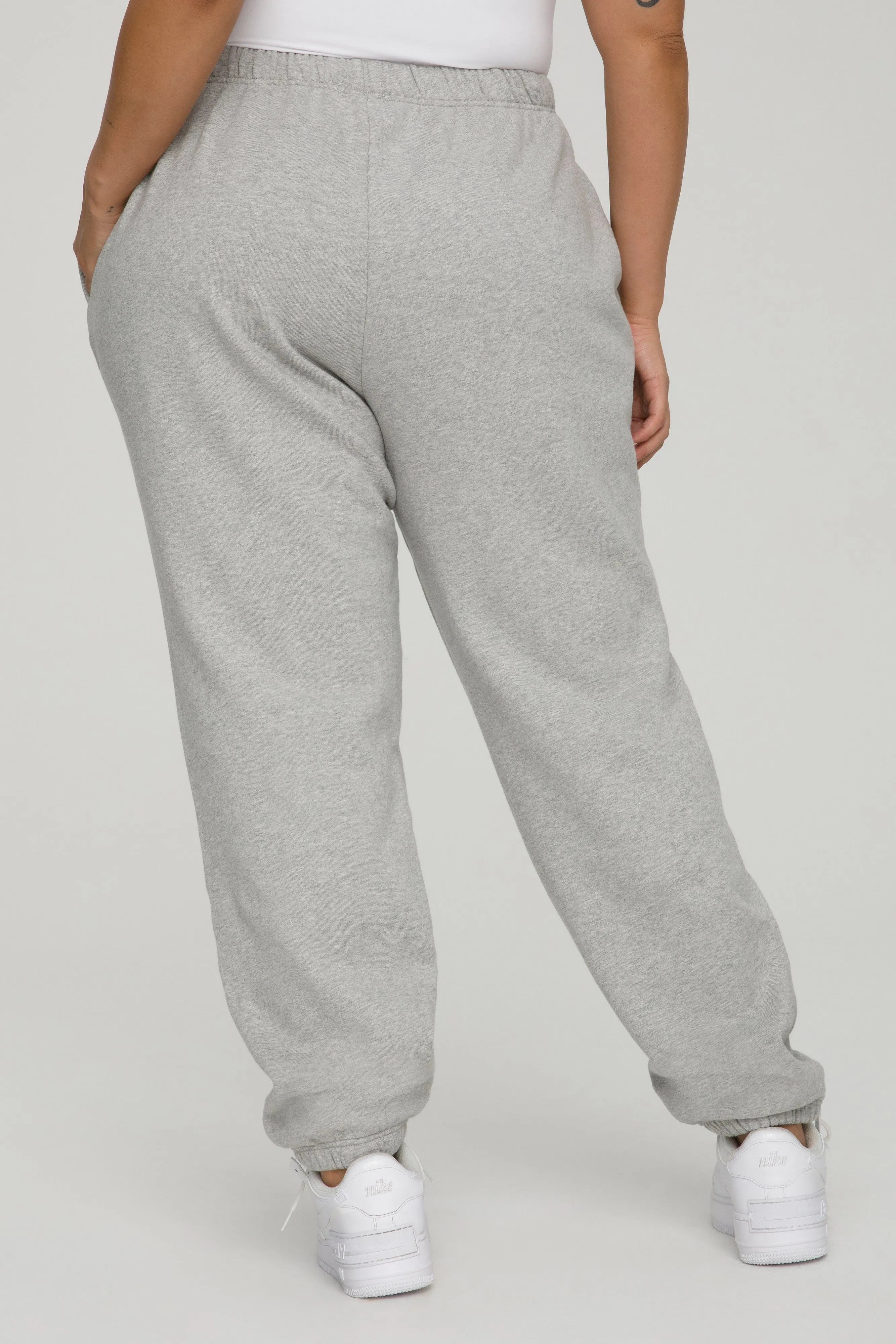 PISCES BOYFRIEND SWEATPANT | PISCES