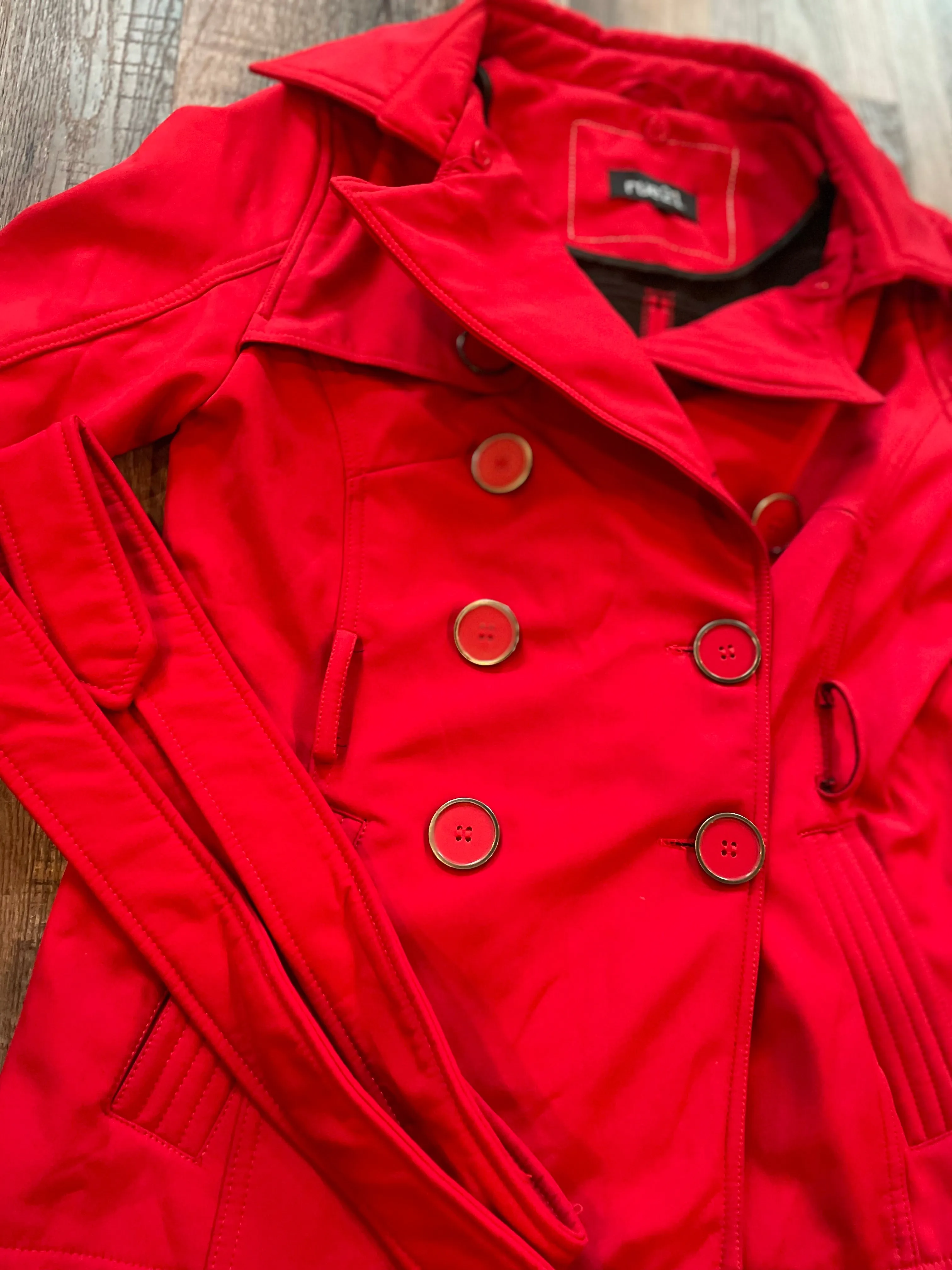 Rue21 Red Women’s Coat w/waist Tie size Medium