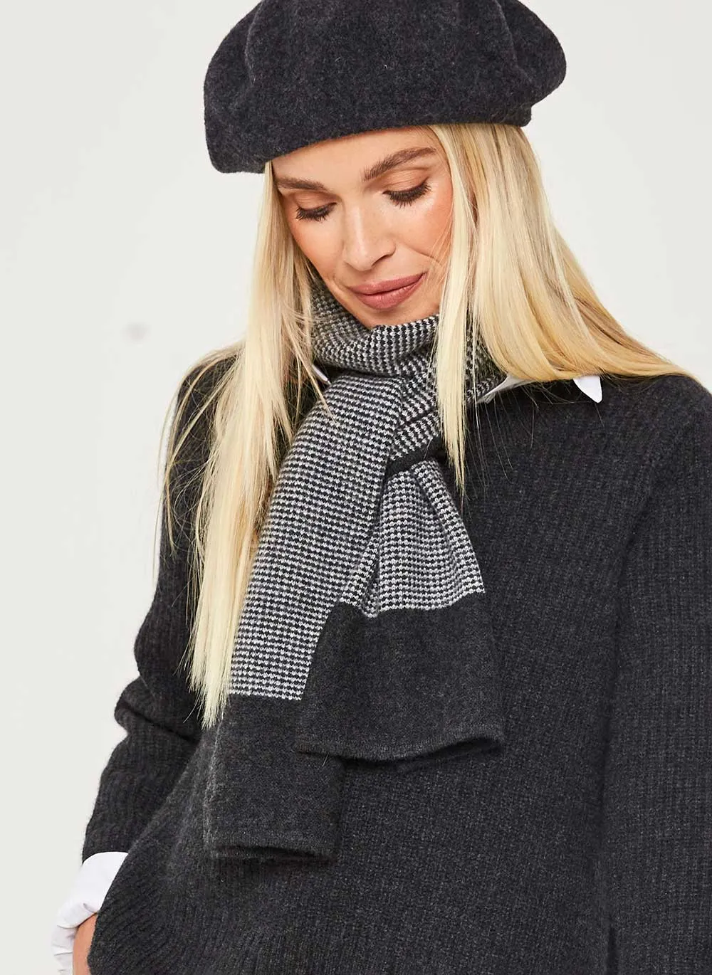 Textured Cashmere Scarf - Charcoal