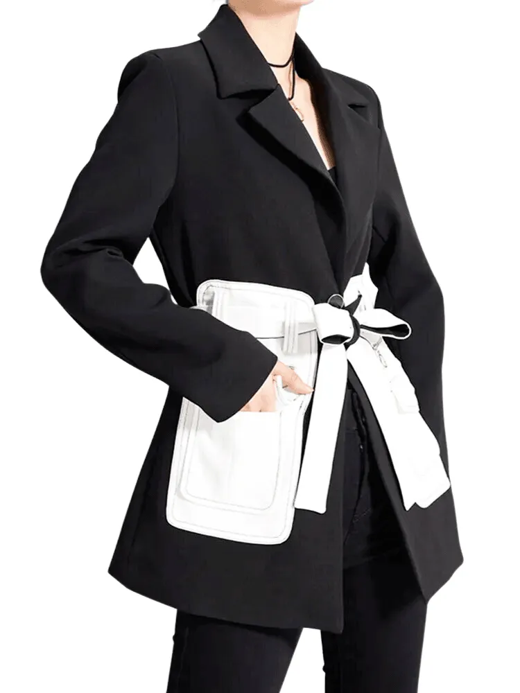 Women's Black and White Blazer