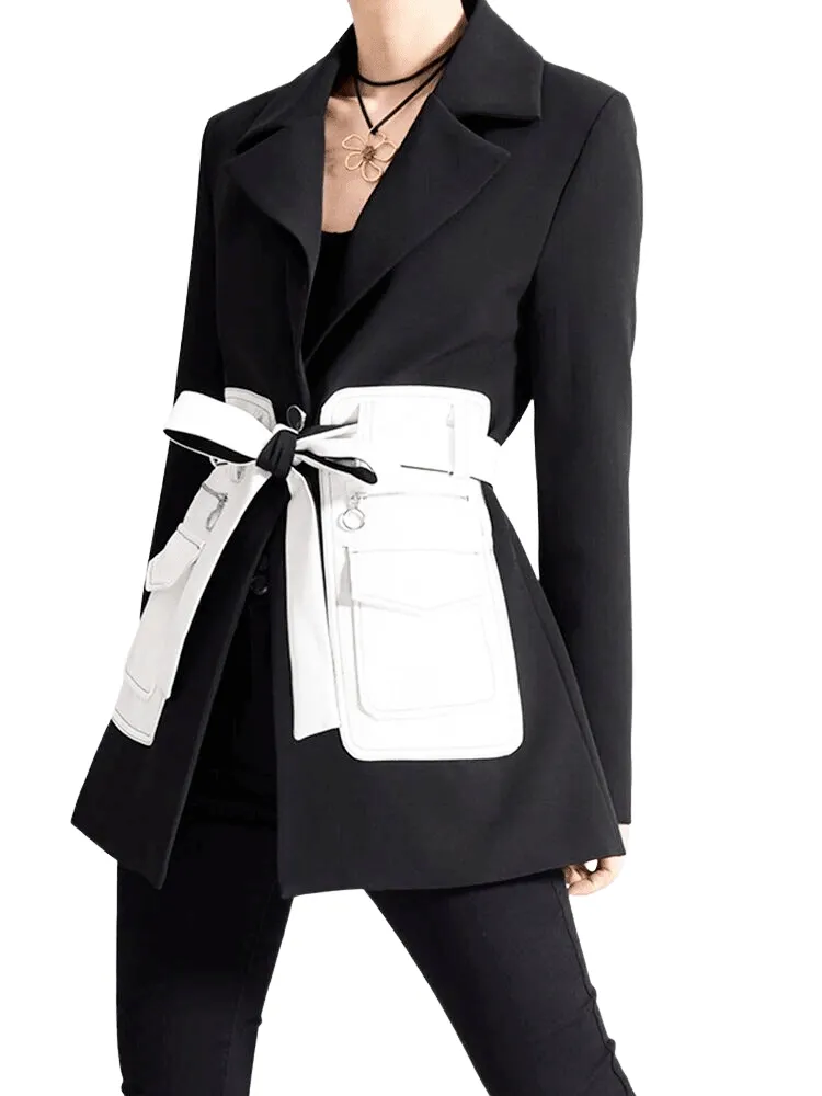 Women's Black and White Blazer